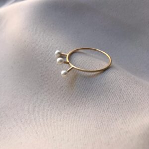TENTACLE 14K Gold Ring w. 3 Pearls