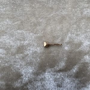 FACET U 14K Gold Stud