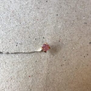 GLOW - Pink Sapphire- 14K Gold Stud w. Rough Sapphire