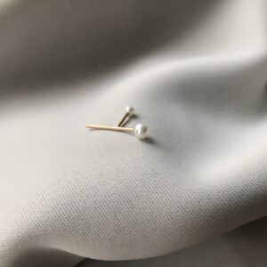 TENTACLE 14K Gold Earring w. Pearls