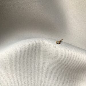 MIST 14K Gold Stud w. Blue Diamond