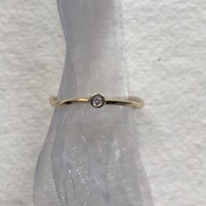 SHOOTING STAR 14K Gold ring w. Sapphire