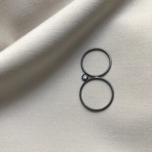 CYCLOPS Silver Dbl Ring w. Zirkonia & Black Rhodium